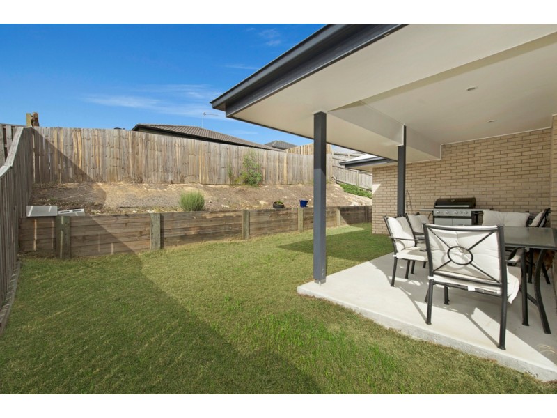 18 Hollanders Crescent, Ormeau Hills QLD 4208