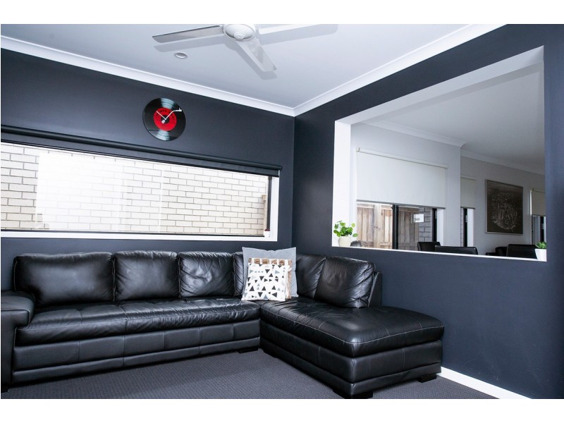 11 Bredbo Street, Ormeau Hills QLD 4208