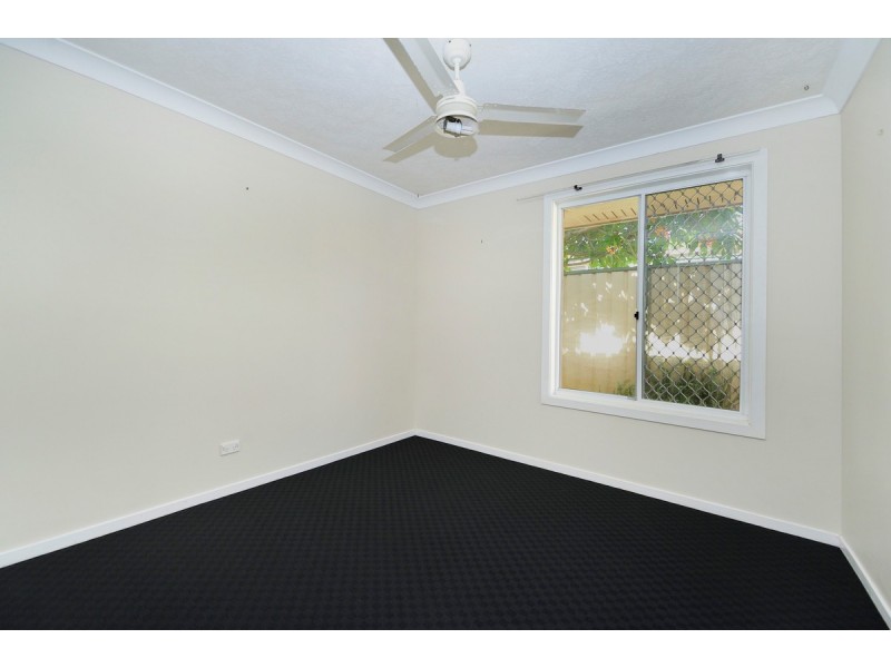 28 Thoms Crescent, Mount Warren Park QLD 4207