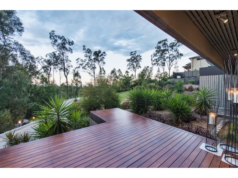 11 Guara Grove East, Pimpama QLD 4209