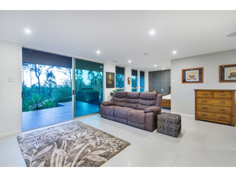11 Guara Grove East, Pimpama QLD 4209