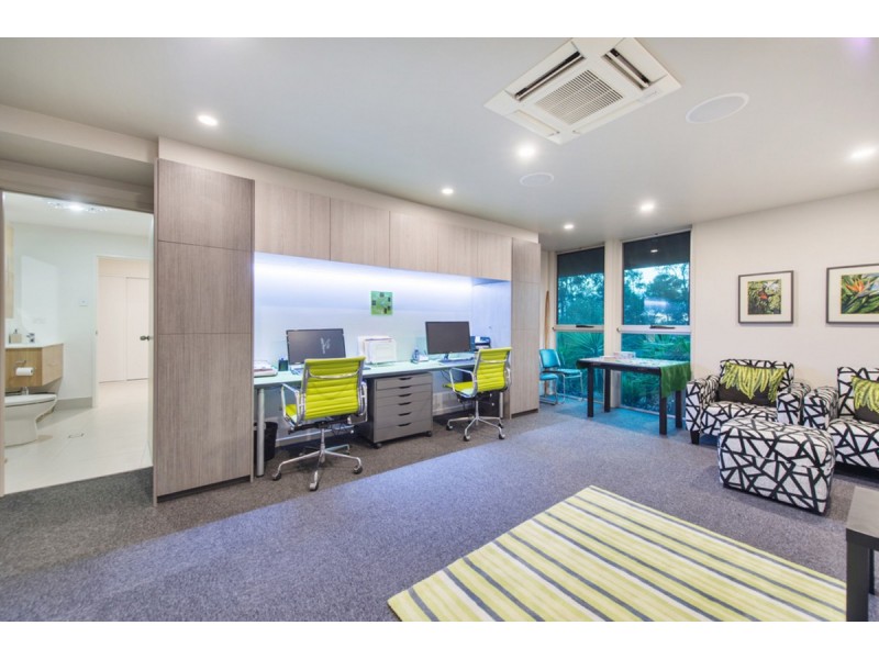 11 Guara Grove East, Pimpama QLD 4209