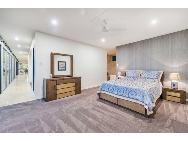 11 Guara Grove East, Pimpama QLD 4209