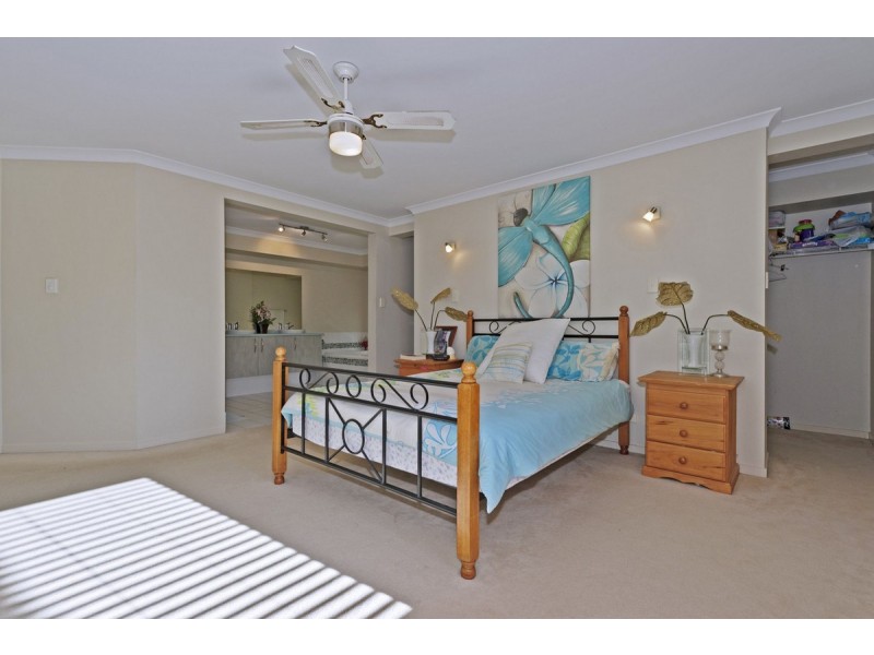 8 Helidon Grove, Ormeau QLD 4208