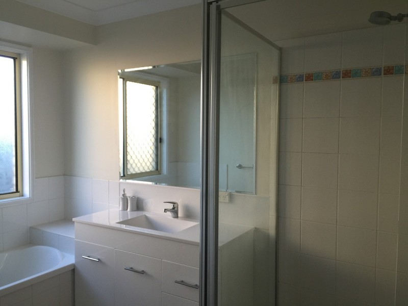 8 Daniells Court, Ormeau QLD 4208
