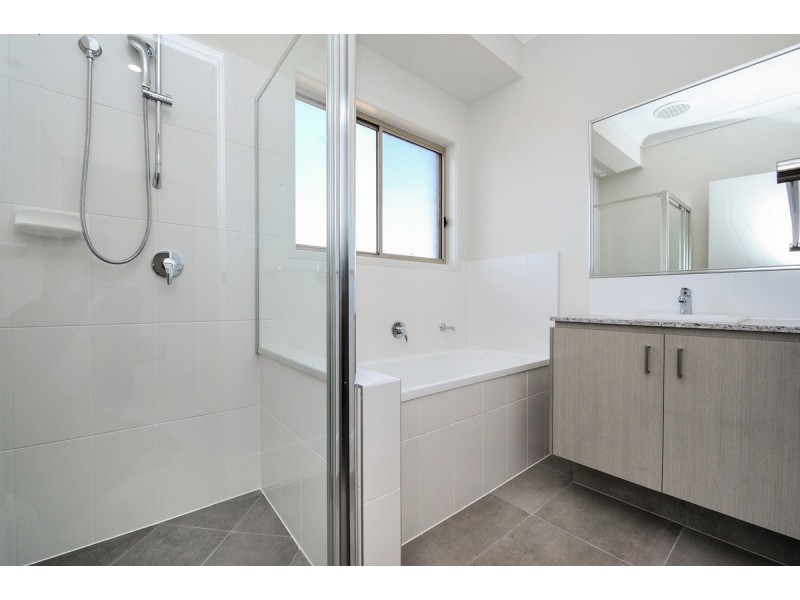 18 Wanaka Street, Bahrs Scrub QLD 4207
