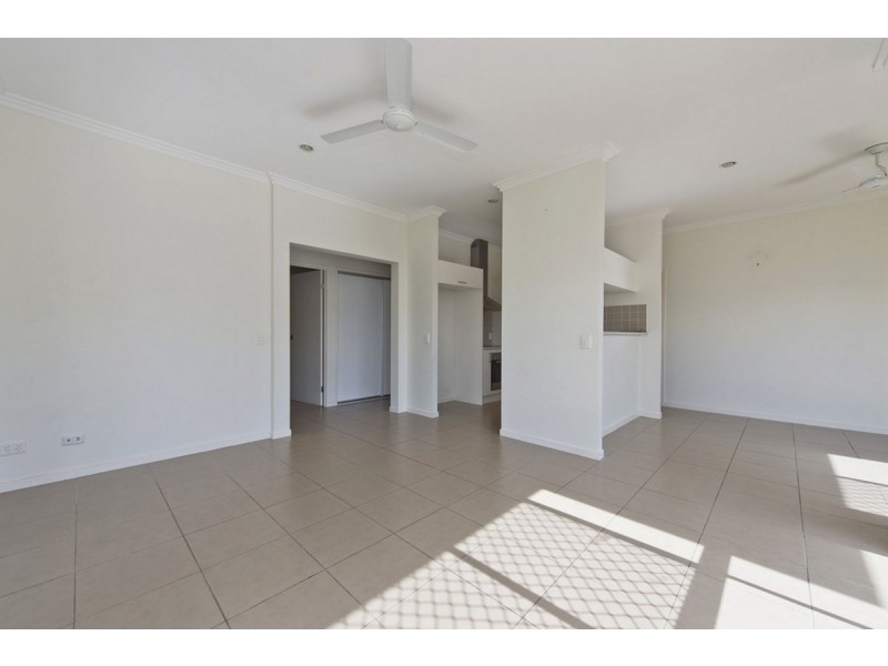8 Kondalilla Terrace, Waterford QLD 4133