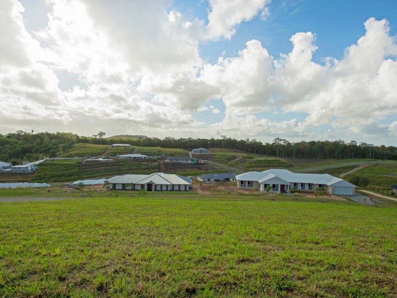 69 Montego Hills Drive, Kingsholme QLD 4208