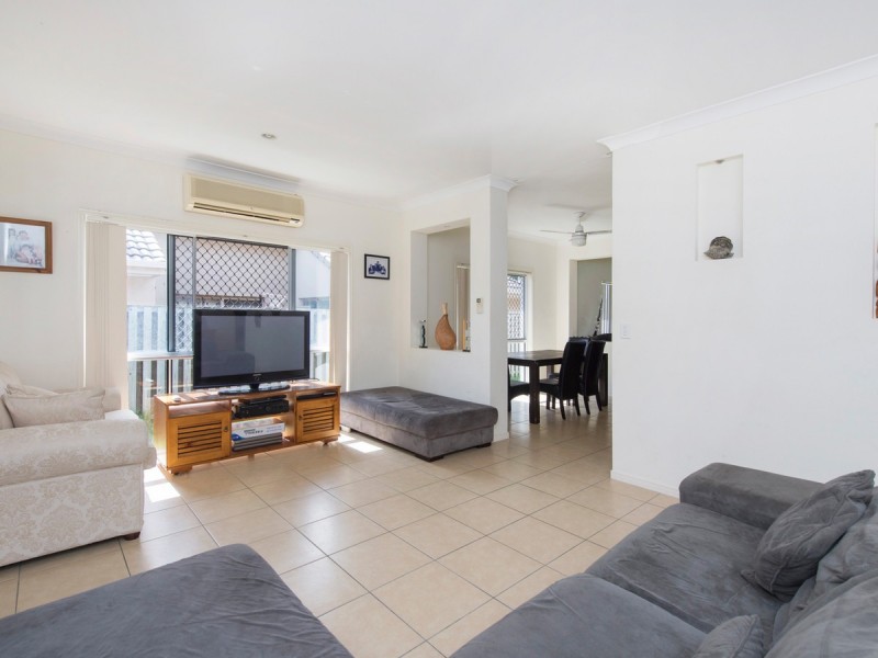 10 Benson Street, Ormeau QLD 4208