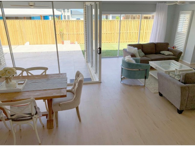 20 Sundown Circuit, Pimpama QLD 4209