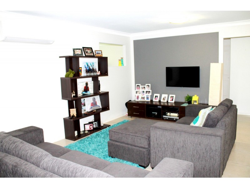 2 Achievement Drive, Ormeau QLD 4208