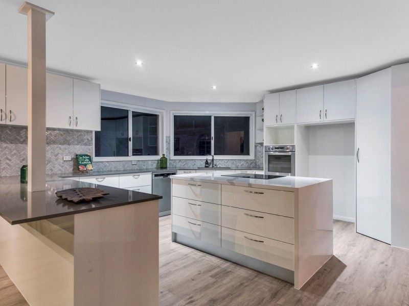 4 Philben Drive, Ormeau QLD 4208