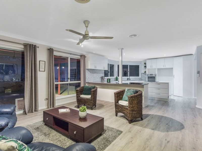 4 Philben Drive, Ormeau QLD 4208