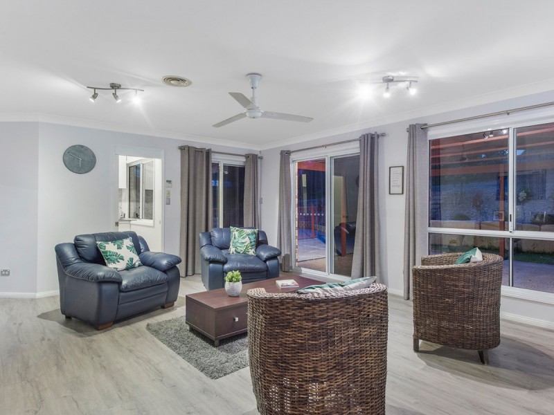 4 Philben Drive, Ormeau QLD 4208