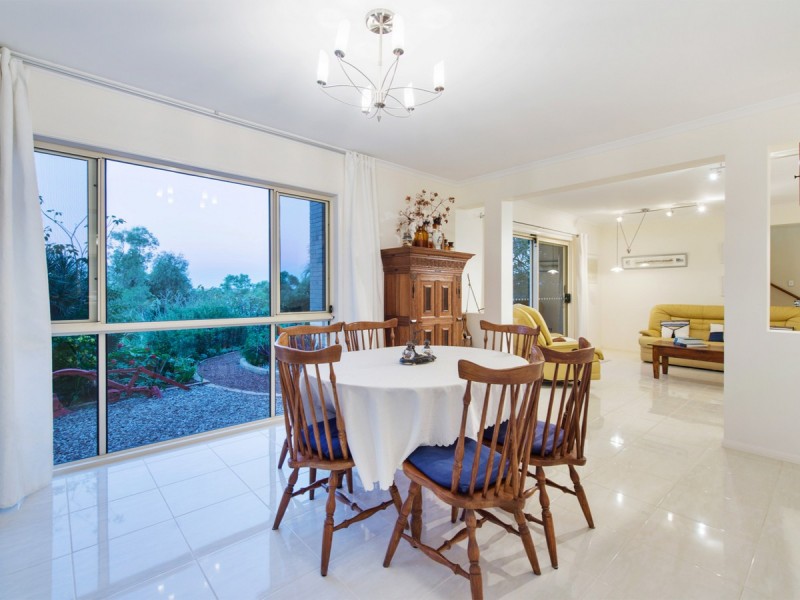 16 Islandview Terrace, Ormeau Hills QLD 4208
