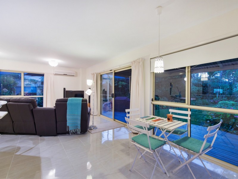 16 Islandview Terrace, Ormeau Hills QLD 4208