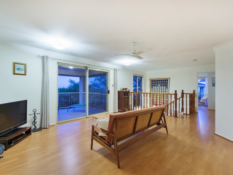 16 Islandview Terrace, Ormeau Hills QLD 4208