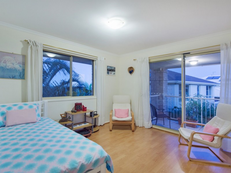 16 Islandview Terrace, Ormeau Hills QLD 4208