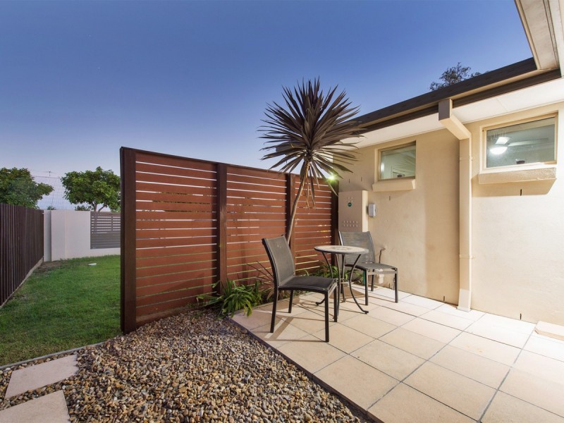 8 Pincally Crescent, Ormeau QLD 4208