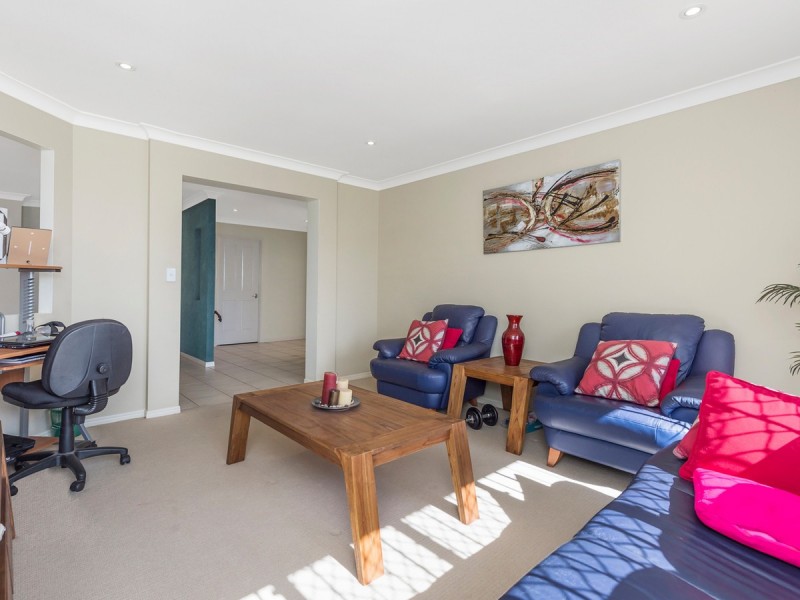 68 Karall Street, Ormeau QLD 4208