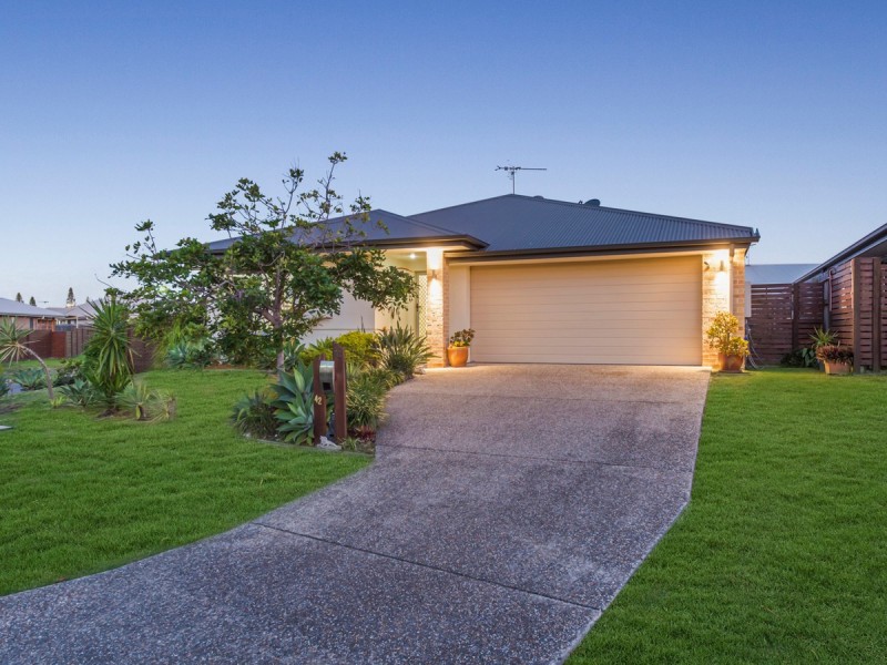 42 Brookside Circuit, Ormeau QLD 4208