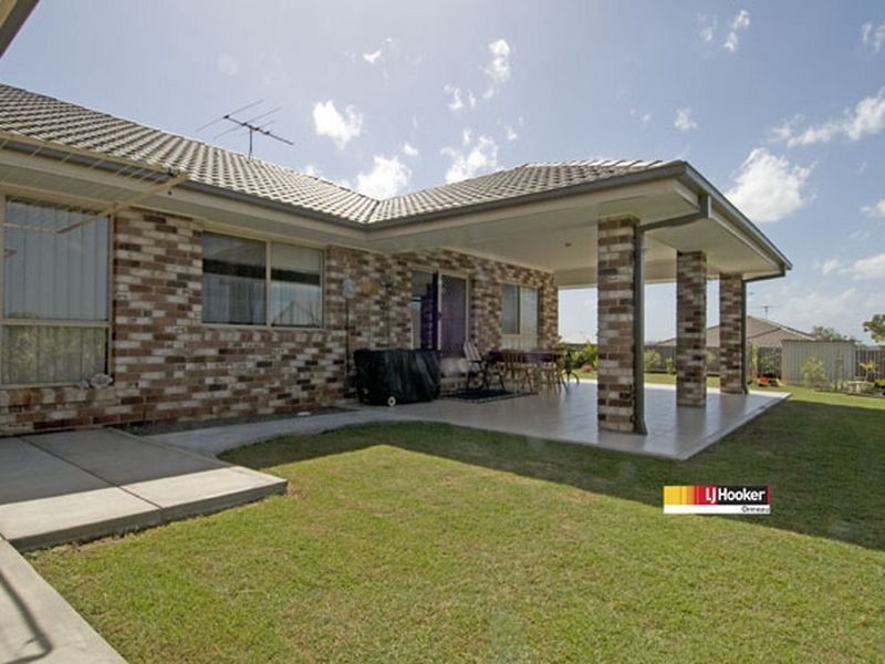 24 Paris Pde, Ormeau QLD 4208