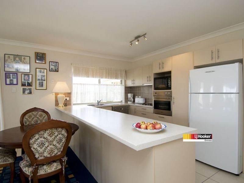 24 Paris Pde, Ormeau QLD 4208