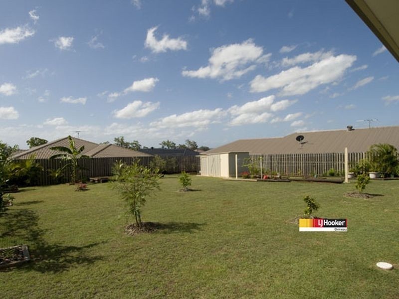 24 Paris Pde, Ormeau QLD 4208