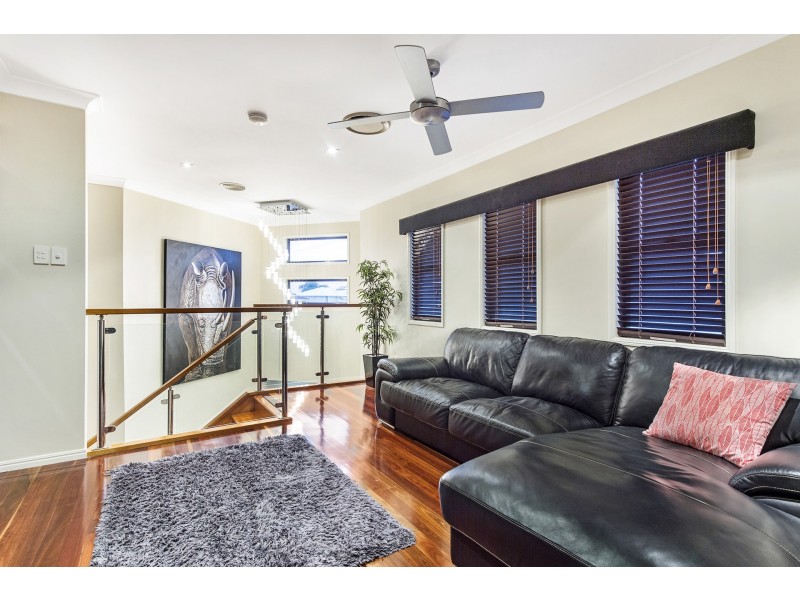 17 Islandview Terrace, Ormeau Hills QLD 4208