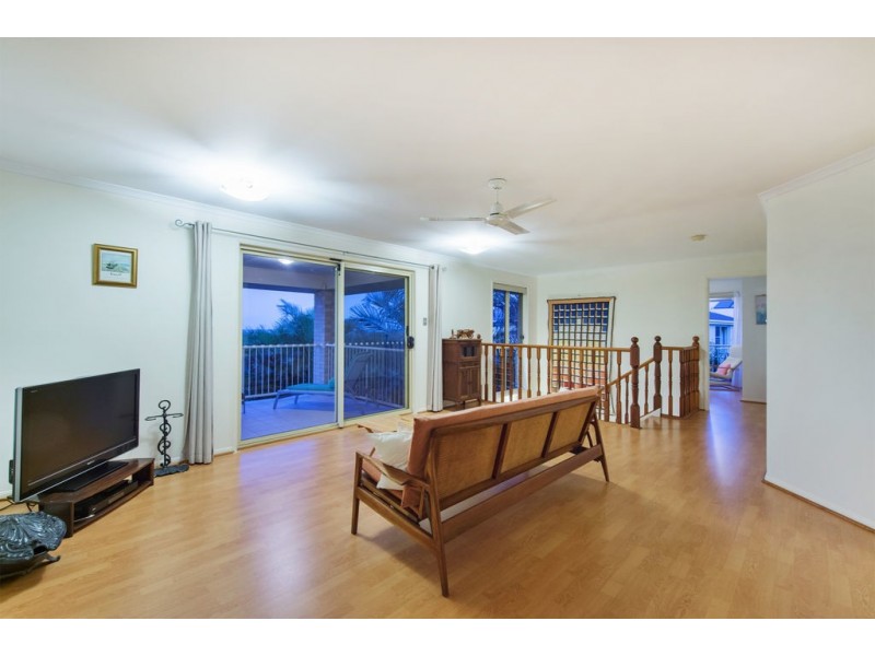 16 Islandview Terrace, Ormeau Hills QLD 4208