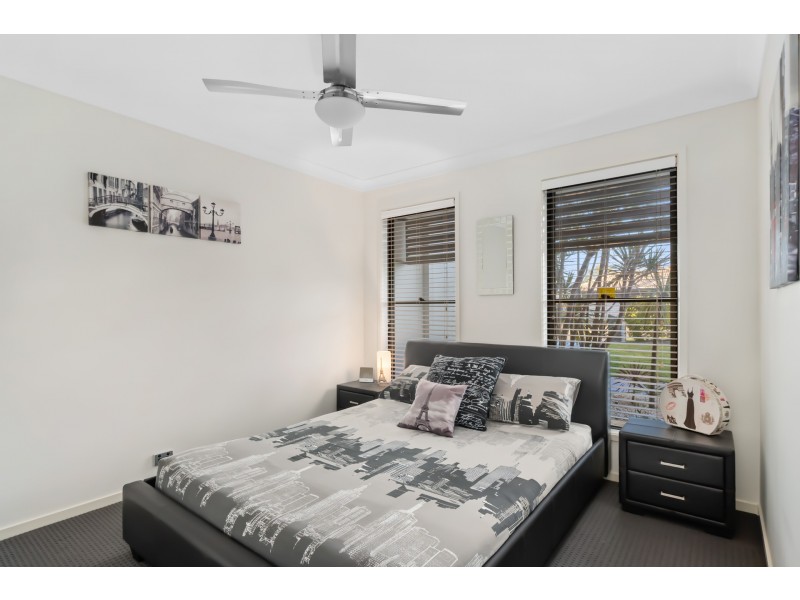 27 Sir Charles Holm Drive, Ormeau Hills QLD 4208