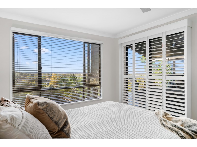 27 Sir Charles Holm Drive, Ormeau Hills QLD 4208