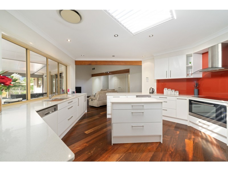 6 Beaton Court, Ormeau QLD 4208