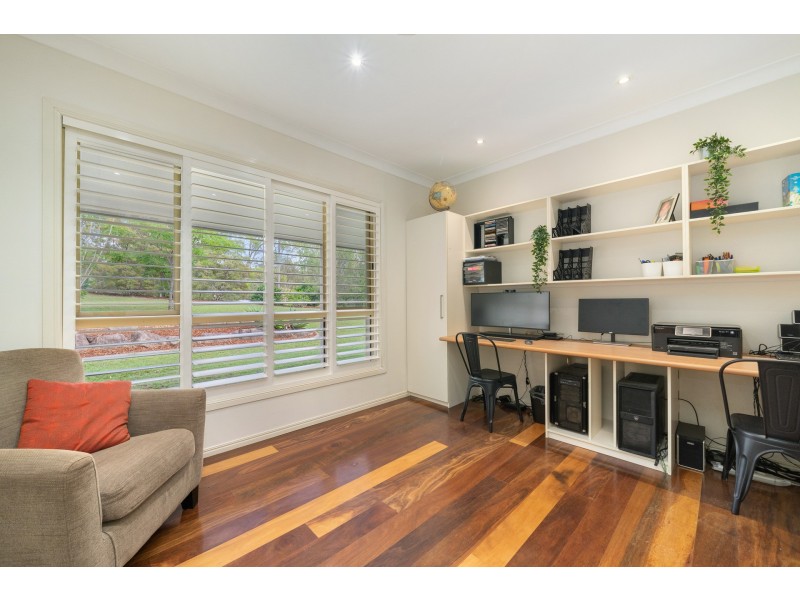 6 Beaton Court, Ormeau QLD 4208