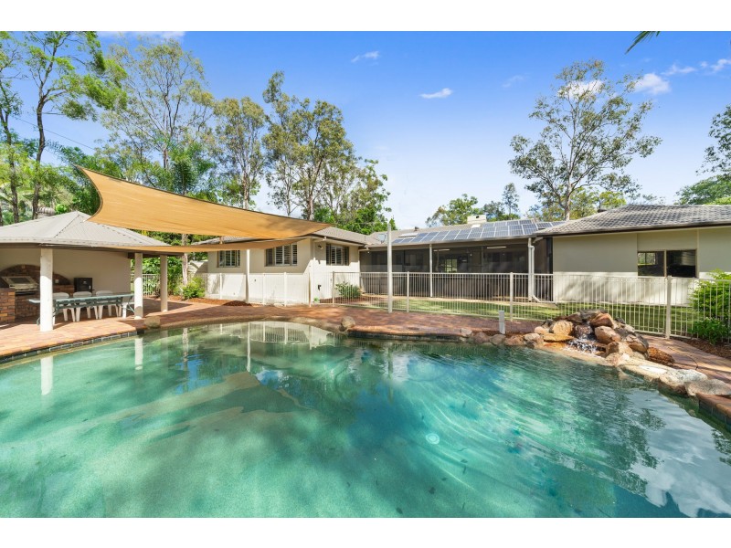 6 Beaton Court, Ormeau QLD 4208