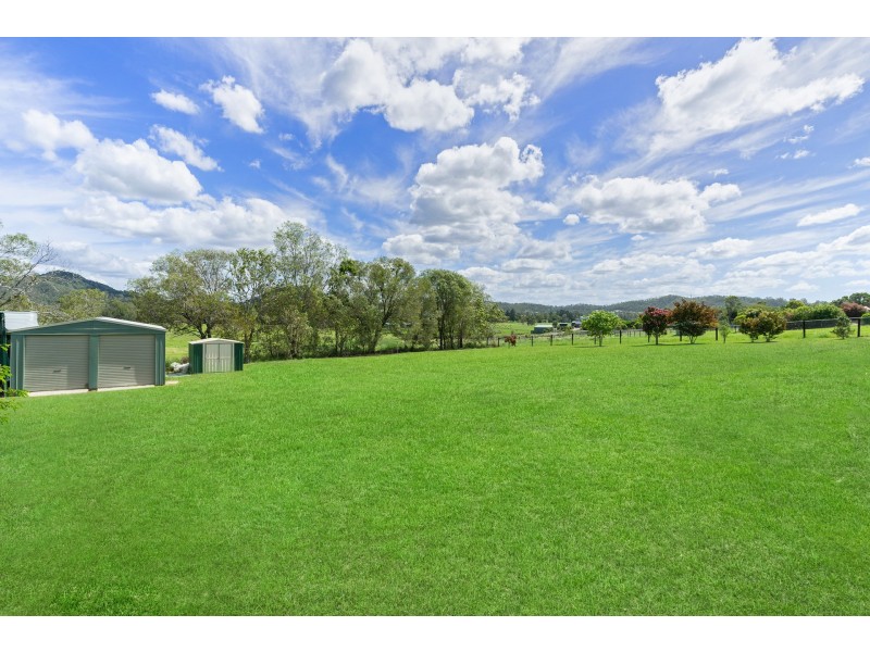 26 Belair Drive, Yatala QLD 4207