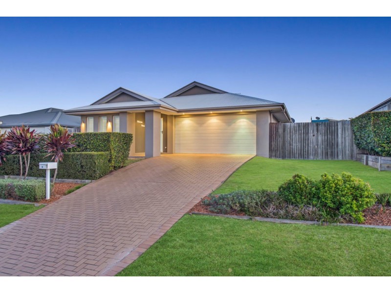 8 Bloomfield Court, Ormeau QLD 4208