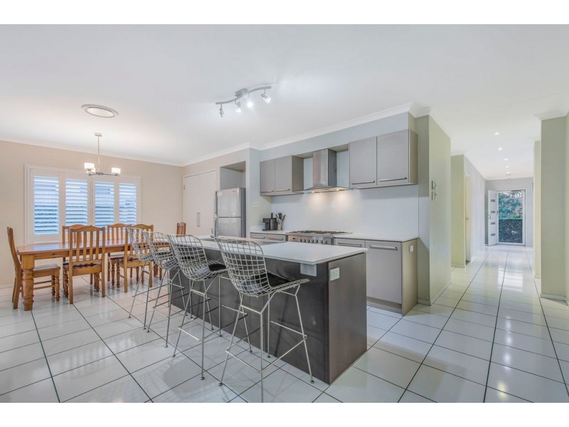 8 Bloomfield Court, Ormeau QLD 4208