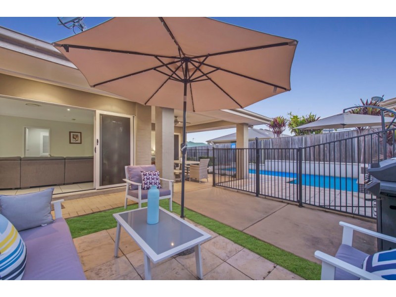 8 Bloomfield Court, Ormeau QLD 4208