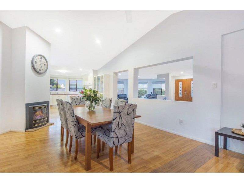 1 Totara Court, Ormeau QLD 4208