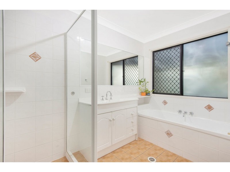 1 Totara Court, Ormeau QLD 4208