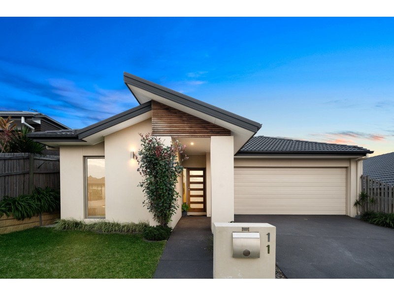 11 Turner Crescent, Ormeau Hills QLD 4208