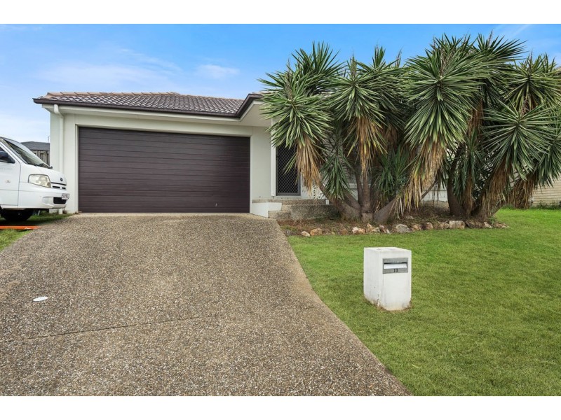 13 Copper Parade, Pimpama QLD 4209