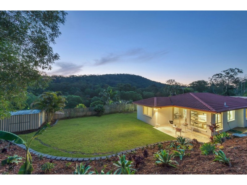 30 Pinedale Street, Oxenford QLD 4210