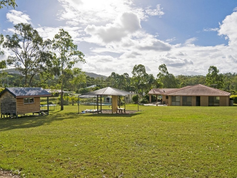 64 Vaughan Dr, Ormeau QLD 4208