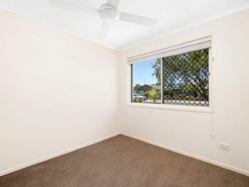 33 Vermont Crescent, Mount Warren Park QLD 4207