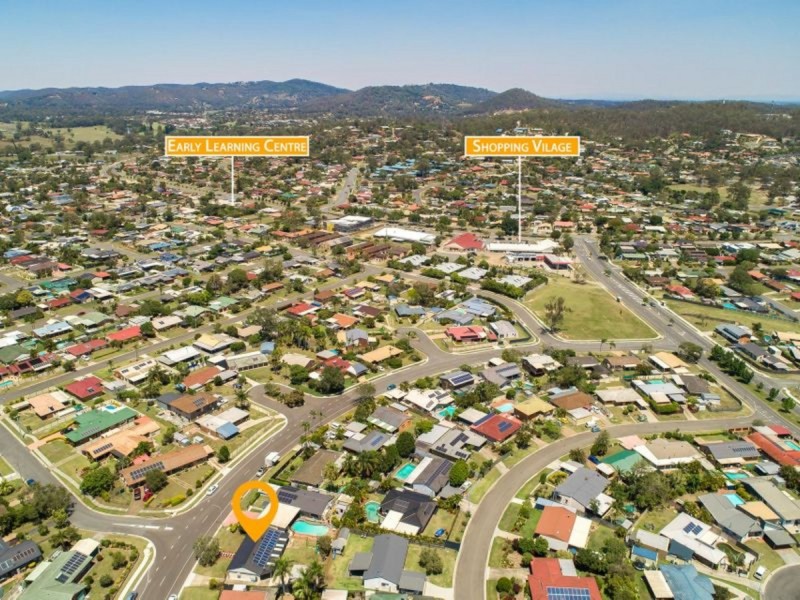 33 Vermont Crescent, Mount Warren Park QLD 4207