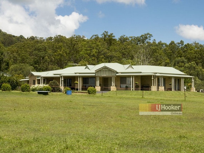 186 Halls Rd, Luscombe QLD 4207