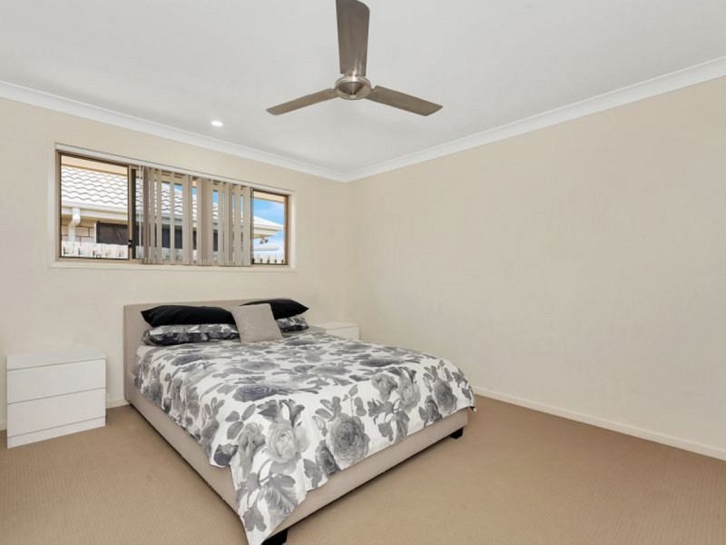 48 Fountain Street, Pimpama QLD 4209