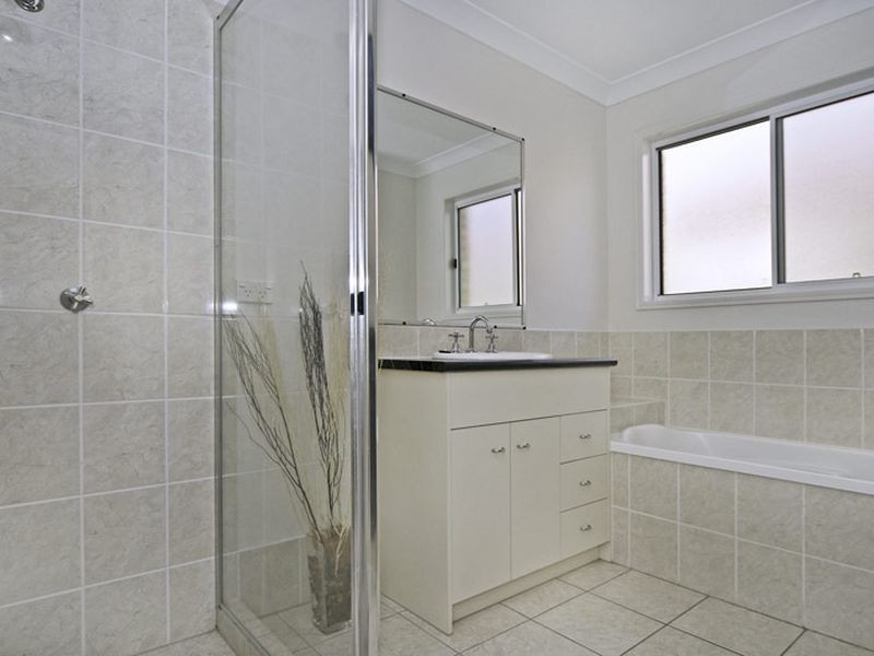 37 Bedivere Dr, Ormeau QLD 4208